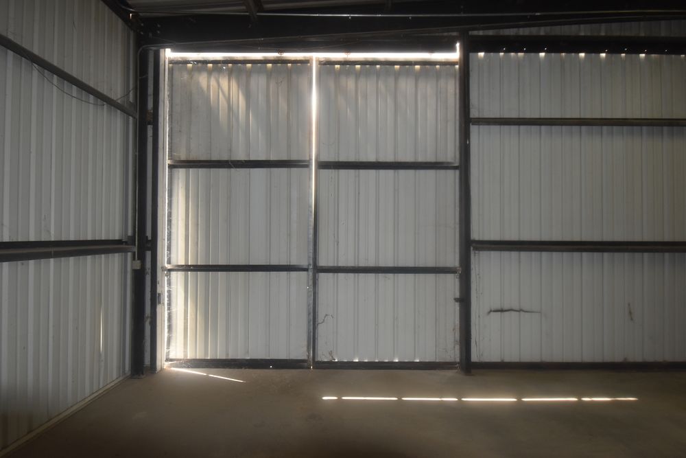 DESERT SHORES COMMERCIAL BUILDING: 3844 Scott Dr, Thermal, CA 92274